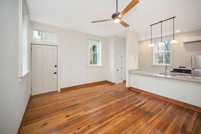 Foto del edificio - 1201 Princess Anne St