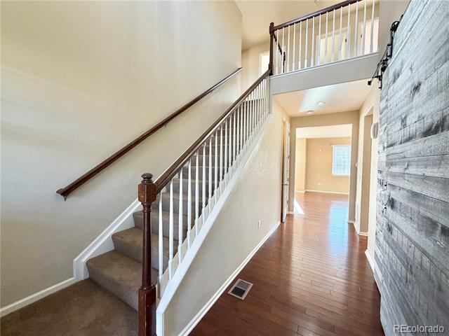 Building Photo - 25562 E 5th Pl