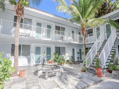 Foto principal - 61 Edgewater Dr