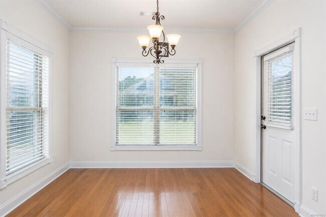Foto del edificio - 1035 Haylee Brook Ln
