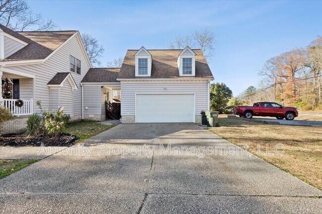 Foto del edificio - 100 Raymond Dr