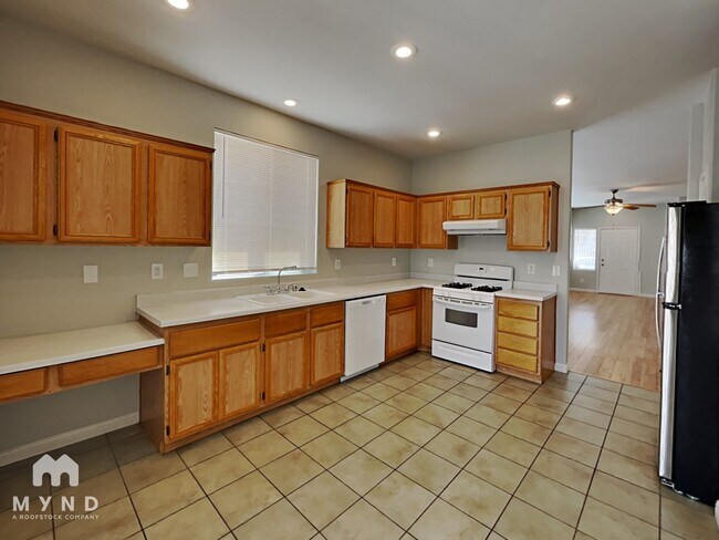 Foto del edificio - 5970 Autumn Harvest Ave