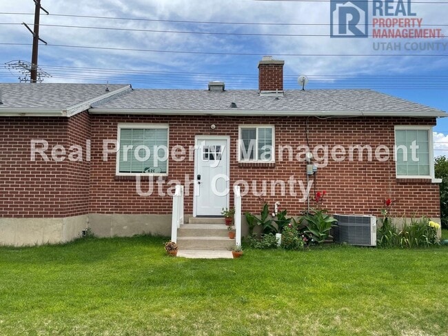 Building Photo - 2 Bedroom Home in Orem!