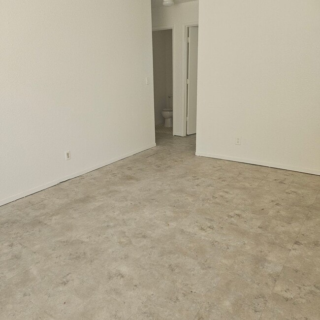 Foto del edificio - 1513 Lynne Renee Ct