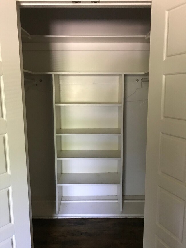 Building Photo - 508/510 S Duncan Ave