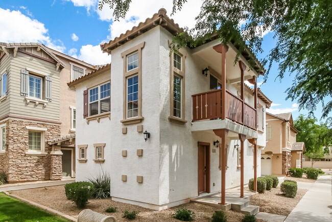 Foto del edificio - 4068 E Windsor Dr