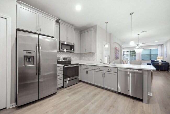 Building Photo - 30138 Southwell Ln