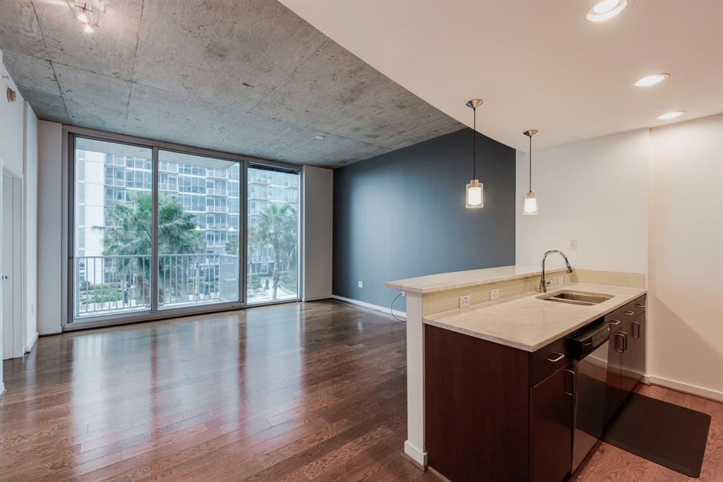 5925 Almeda Rd Unit 10904, Houston, TX 77004 Condo for Rent in Houston, TX