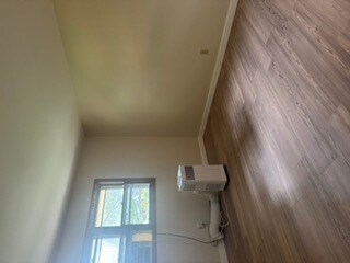 Building Photo - 5213 Village Ct