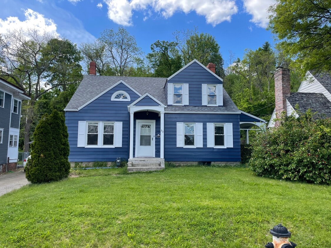 Front of the House - 33 Grosvenor St