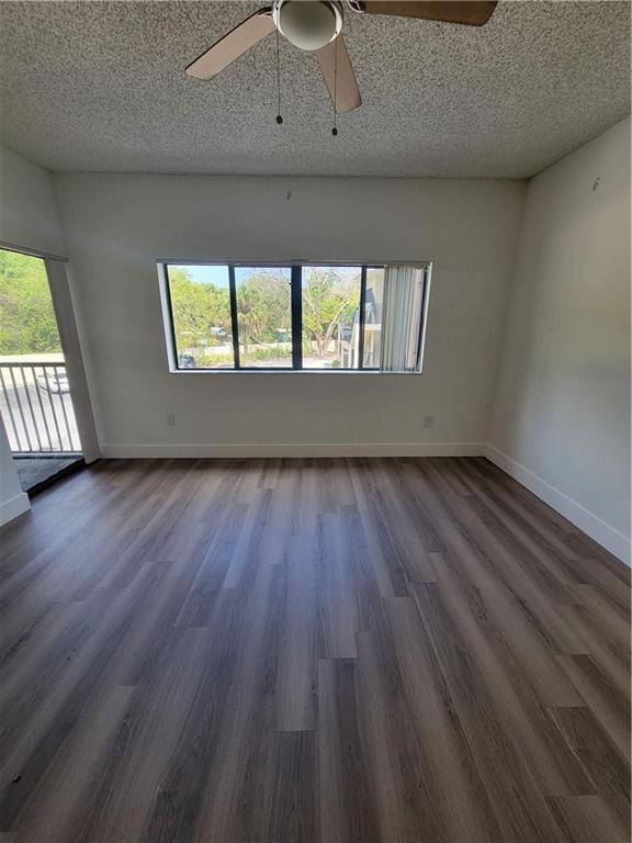 Building Photo - 2550 SW 18th Ter