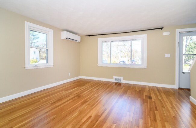 Foto del edificio - 7 Ferndale Rd