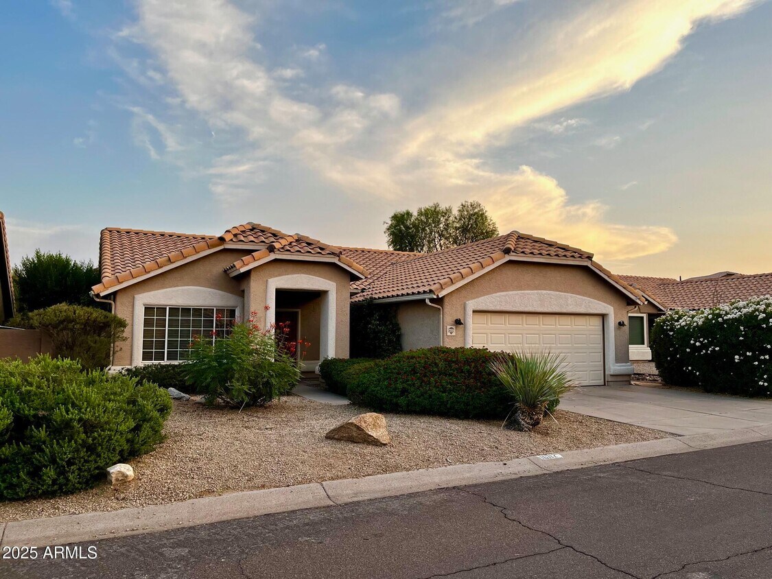 Foto principal - 16117 E Glendora Dr