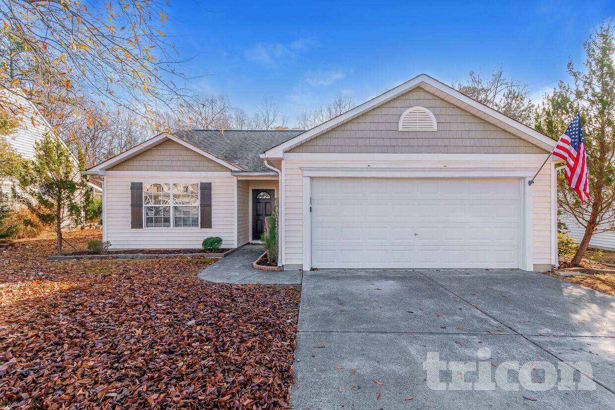 Foto principal - 3665 Watkins Ridge Ct