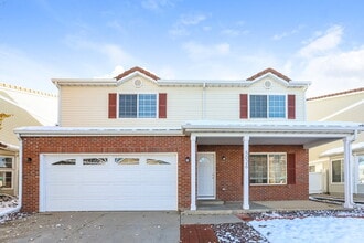 Building Photo - 5026 Perth Ct