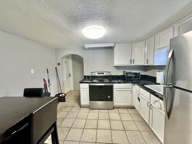 Foto del edificio - 4567 50th Ave N