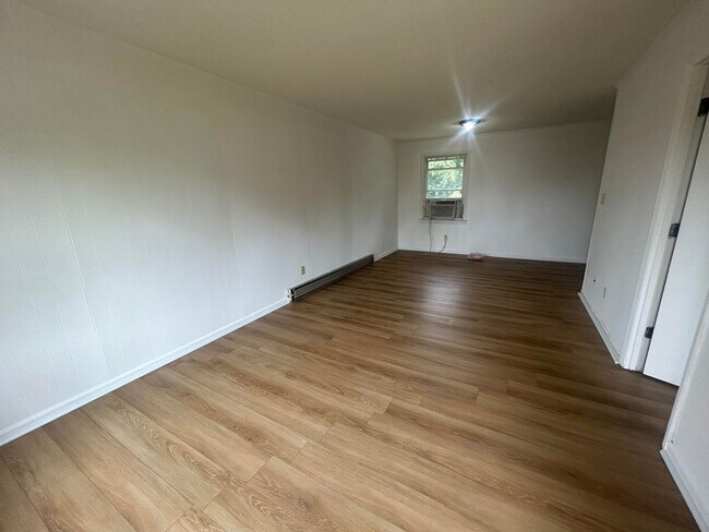 Foto del edificio - Briskwood Apartments