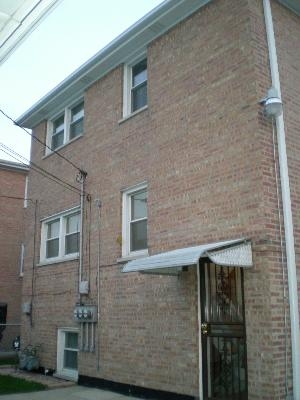Building Photo - 5824 W 79th St