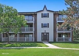 Building Photo - 133 N Gregory St