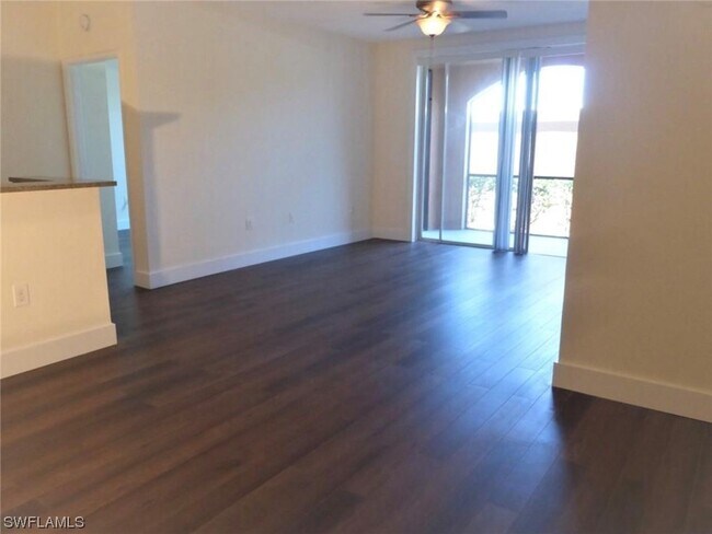 Foto del edificio - 1115 Reserve Ct