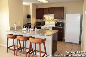 Foto principal - 8930 Kenton Ct