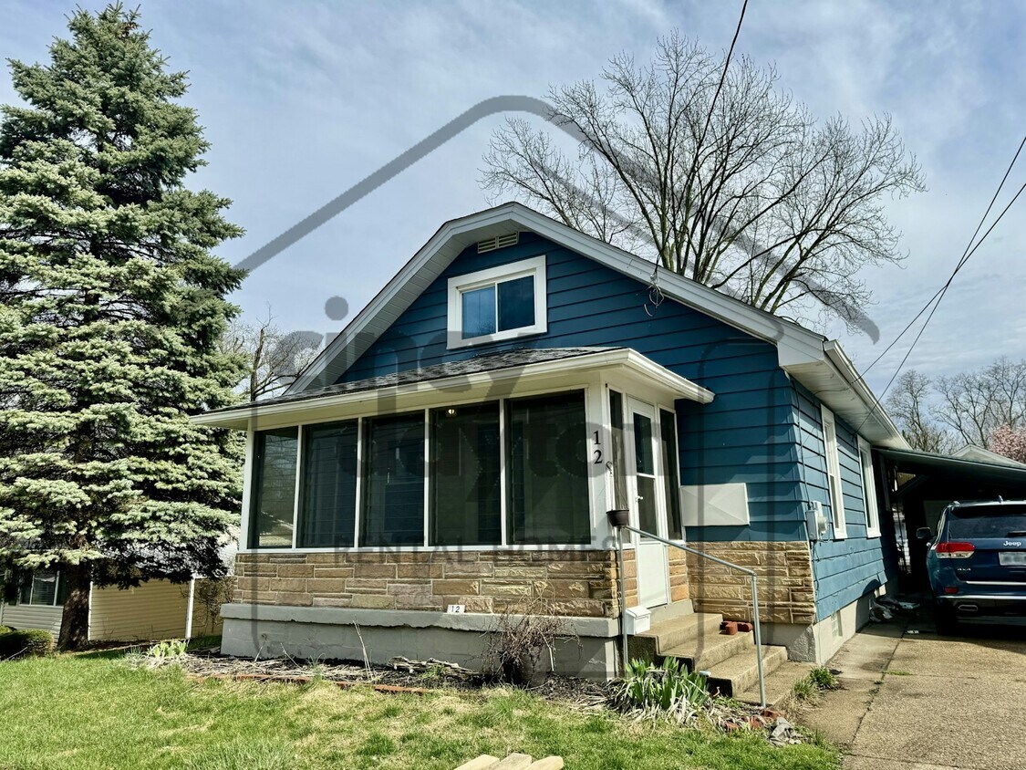 Photo - 12 Highland Street