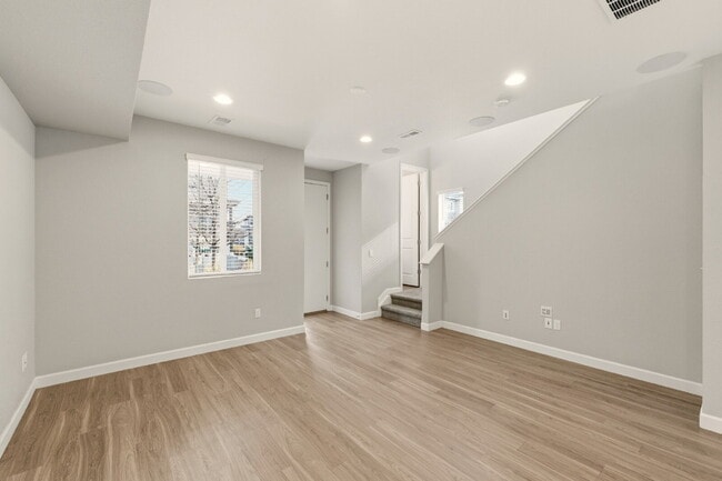 Building Photo - New Build - Brand New Rental - 3 Bedroom 2.5 Bathroom available TODAY!