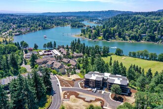 Building Photo - Birnam Oaks at Waverley Greens