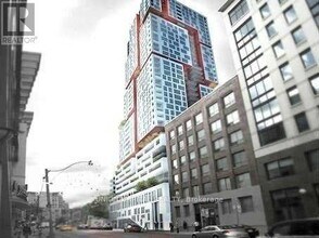 Building Photo - 318 Richmond St W