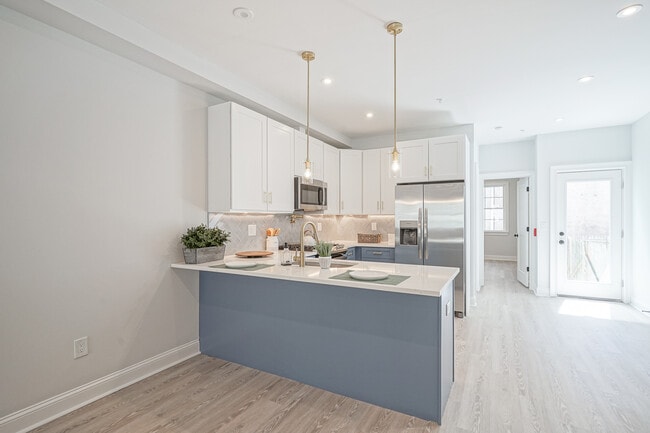 Photo - 1127 S 20th St Apartment