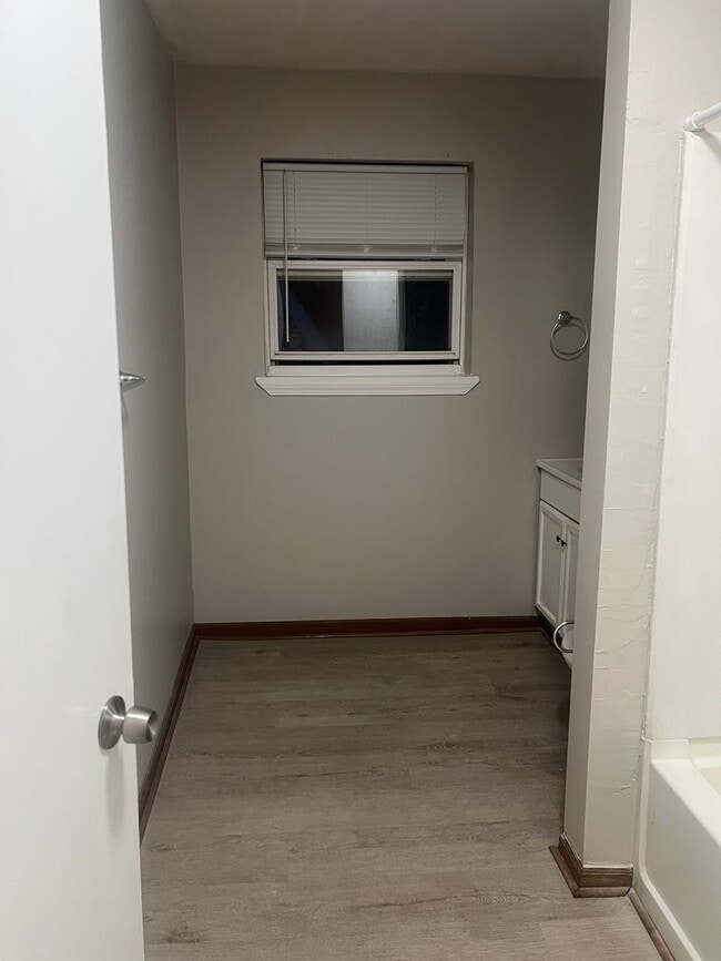 Foto del edificio - 1505 N Tuxedo St