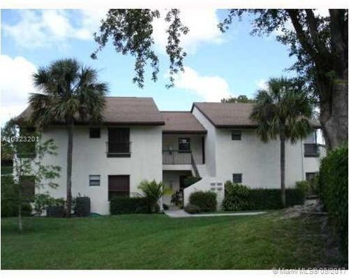 Primary Photo - 3299 Cocoplum Cir