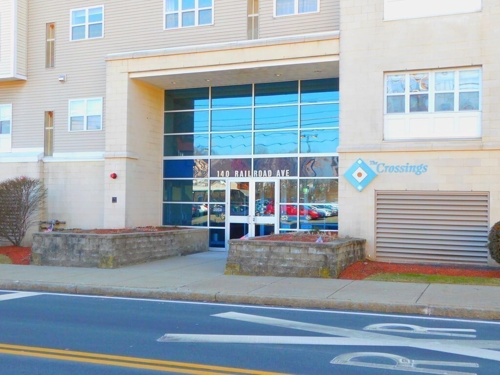 140 Railroad Ave Unit B303, Norwood, MA 02062 Condo for Rent in Norwood, MA