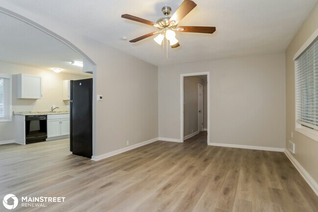 Foto del edificio - 10806 Bristol Terrace