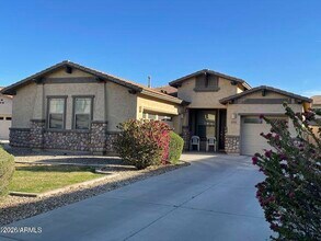 Building Photo - 15569 W Montecito Ave