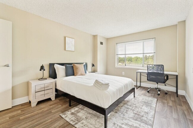 Foto del edificio - 1711 Bellevue Ave