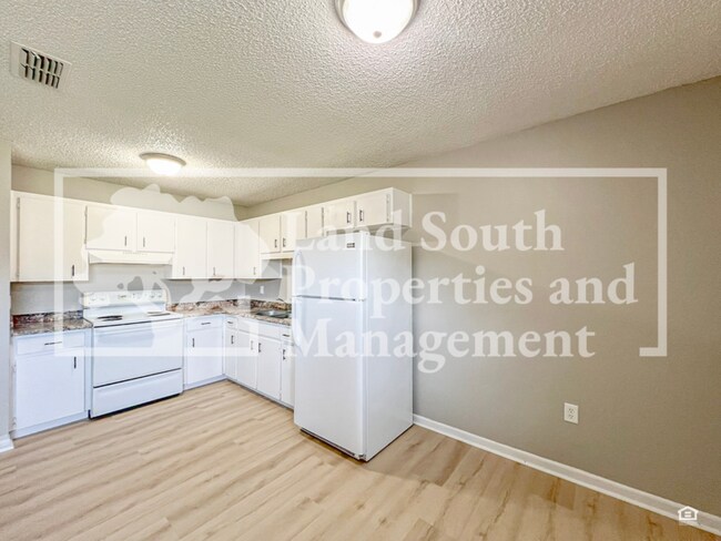 Foto del edificio - 1338 Payne St