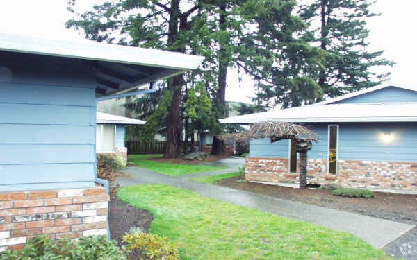 Building Photo - 622 SE 146th Ave