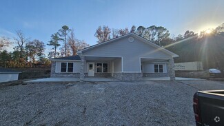 Building Photo - 210 White Eagle Trl