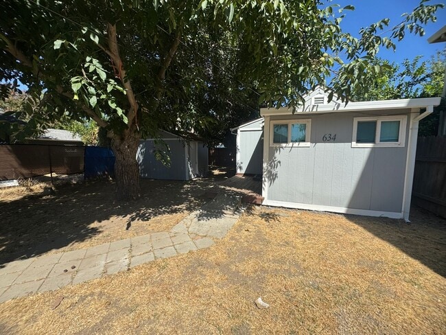 Foto del edificio - 1 Bedroom 1 Bath Home with a Large Outdoor...