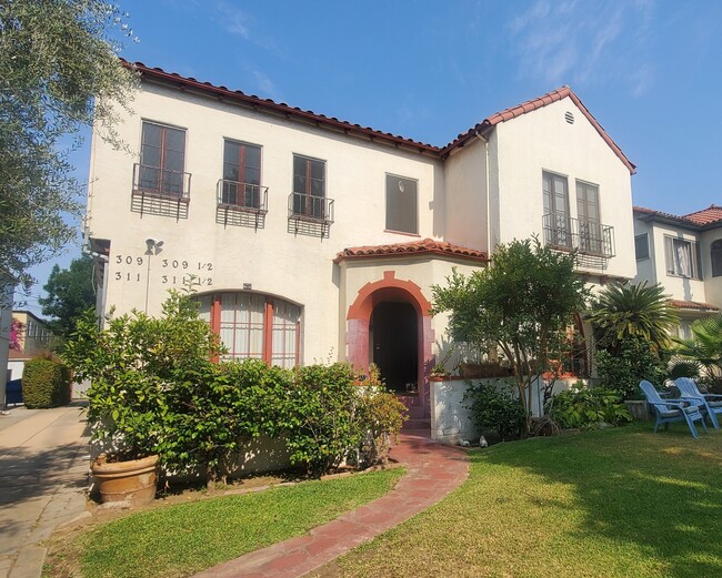 Foto del edificio - 309 N Palm Ave