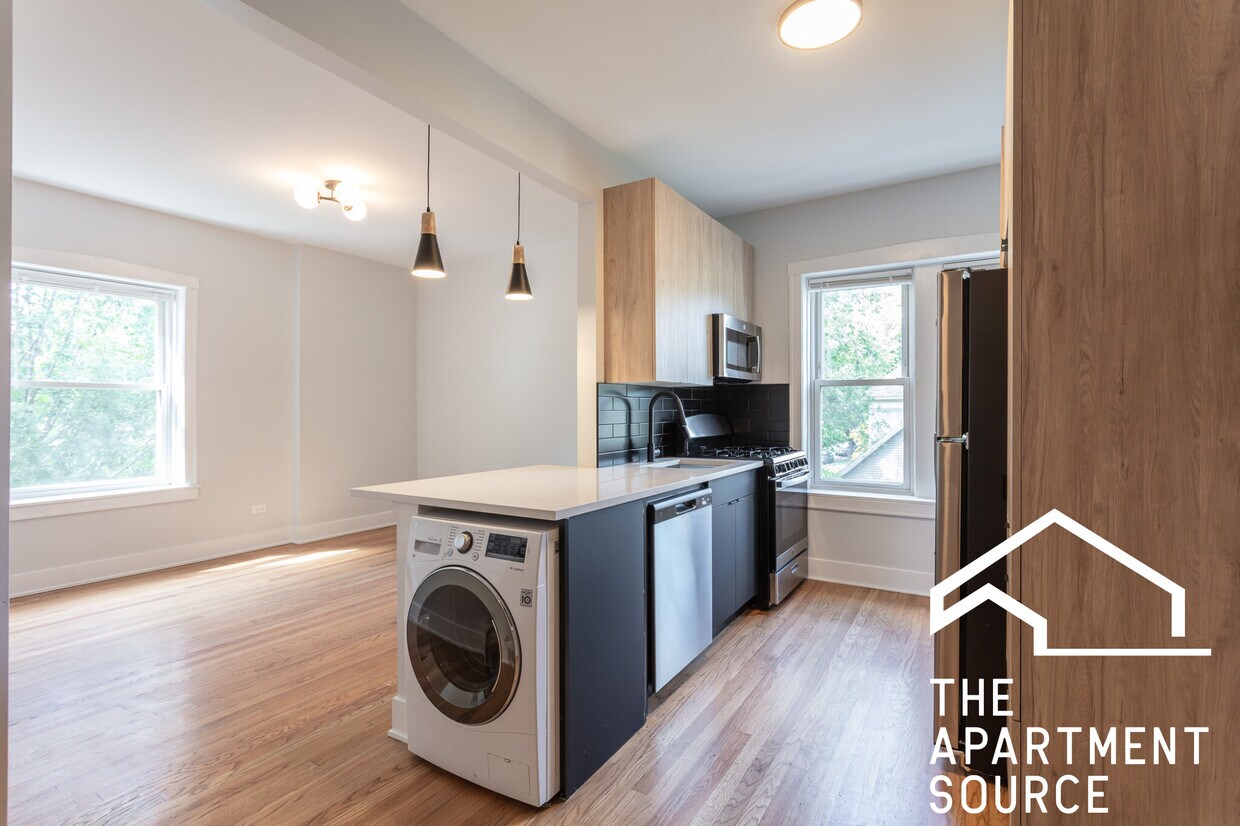 Foto principal - 4011 N Lowell Ave