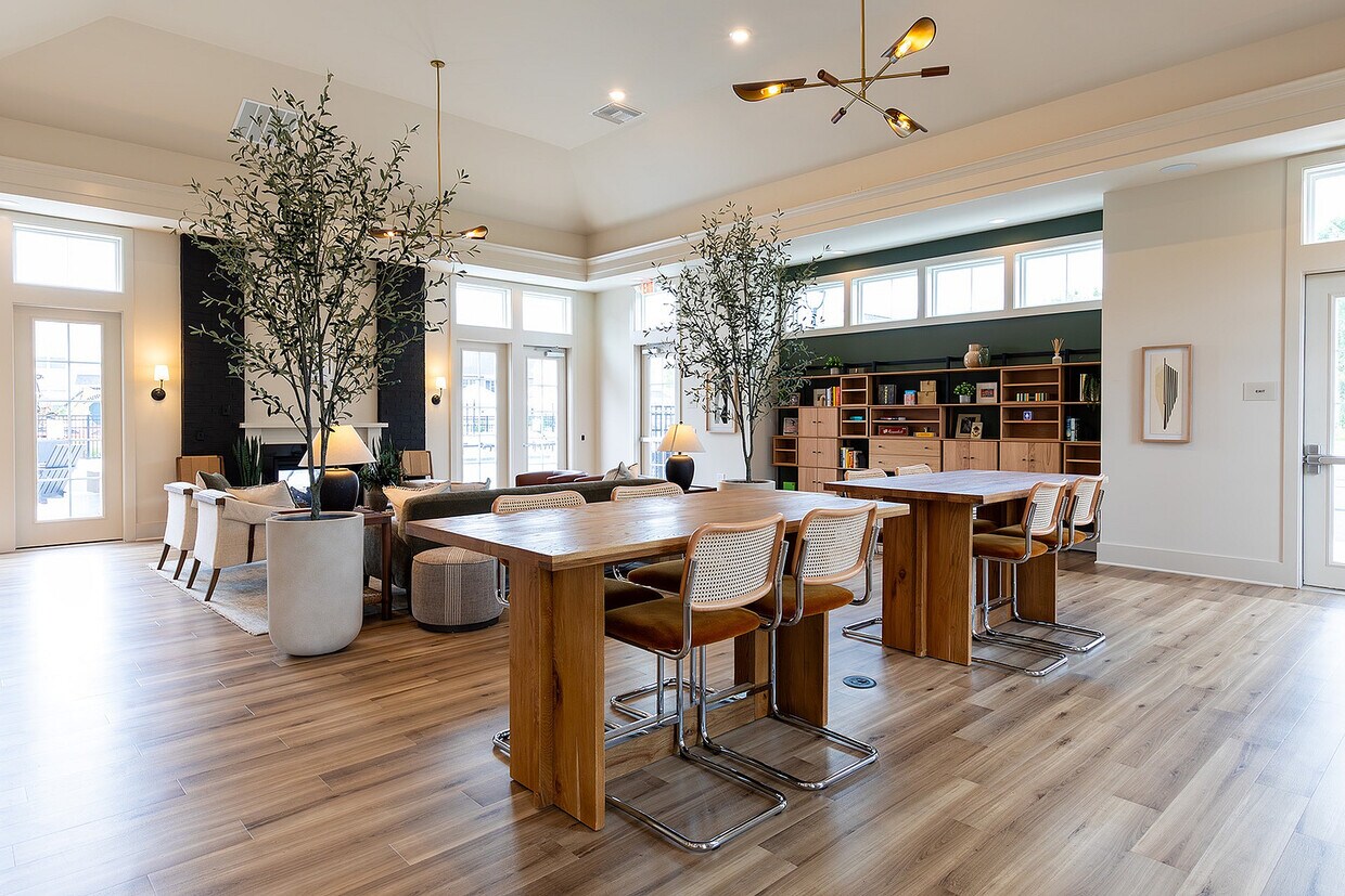 Foto principal - Crescent Woods