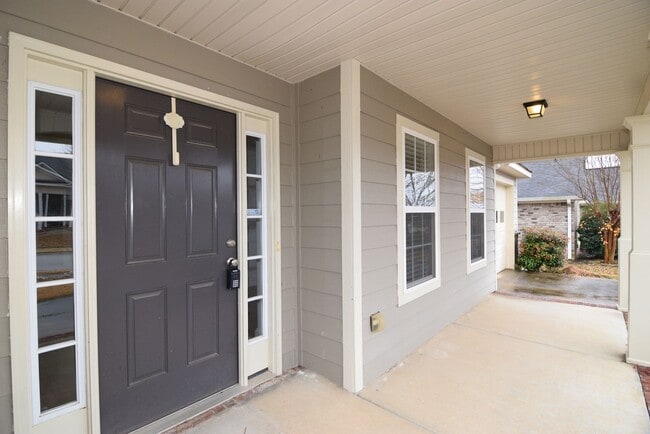 Building Photo - 659 Ventana Dr