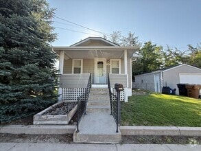 Building Photo - 1311 Ave D