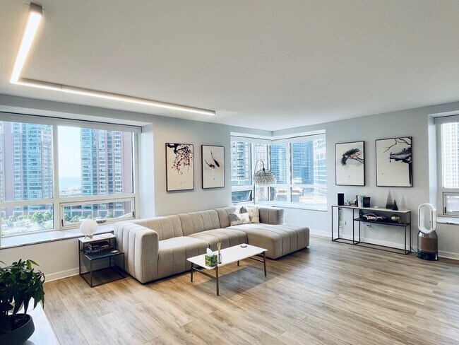 Foto del edificio - 512 N McClurg Ct