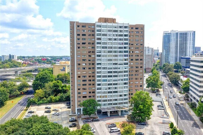 Foto del edificio - 215 Piedmont Ave NE