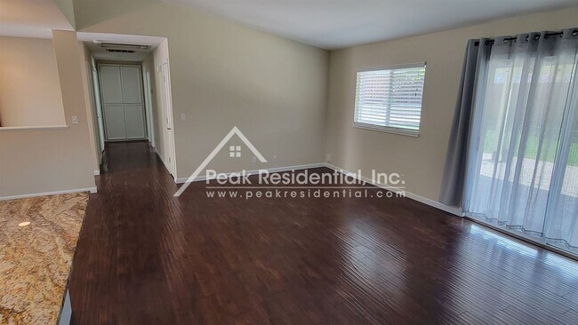 Building Photo - 3 br, 2 bath House - 2430 Casa Del Oro Way