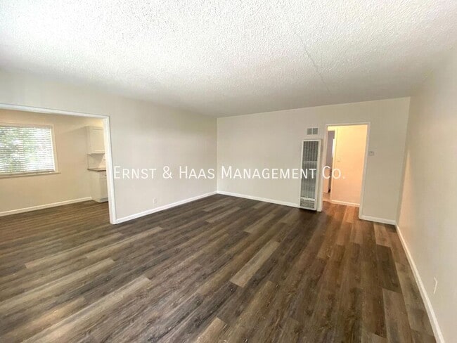 Foto del edificio - 6624 Delta Ave