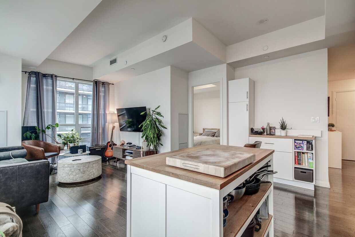 Photo principale - 460 Adelaide St E